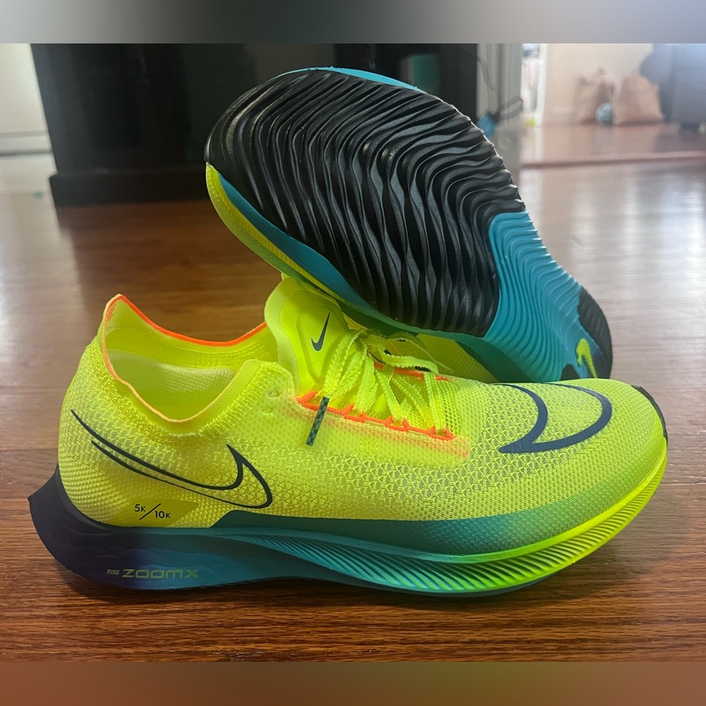 Nike ZoomX Streakfly “Fastpack” New no box men size 9.5